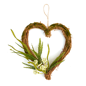 Mossy heart shaped wreath with fern and mini blossom